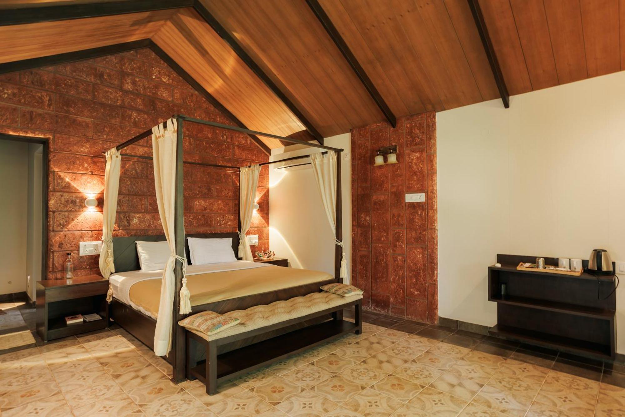 Sai Vishram Beach Resort Bainduru Zewnętrze zdjęcie